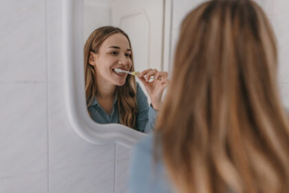 Cuántas veces al día debes cepillarte para prevenir las caries